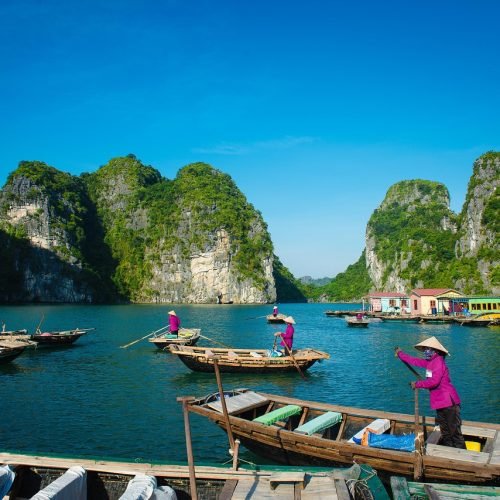 boats on halong bay