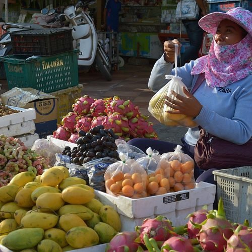 cambodian fruit market